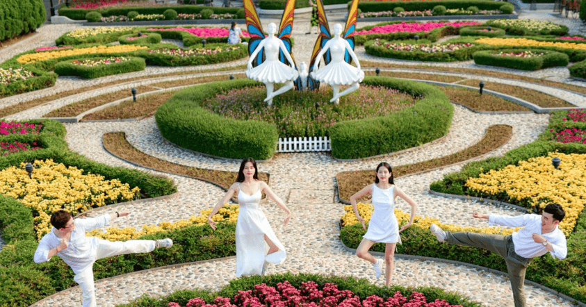 From Da Nang: 5 Days of Cultural Wonders, Scenic Beauty & Immersive Experiences in Central Vietnam
